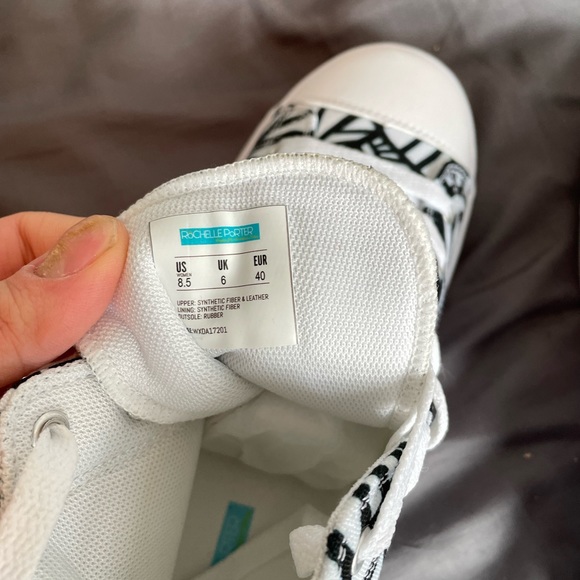 Converse Style Cool Design Shoes - Picture 5 of 5